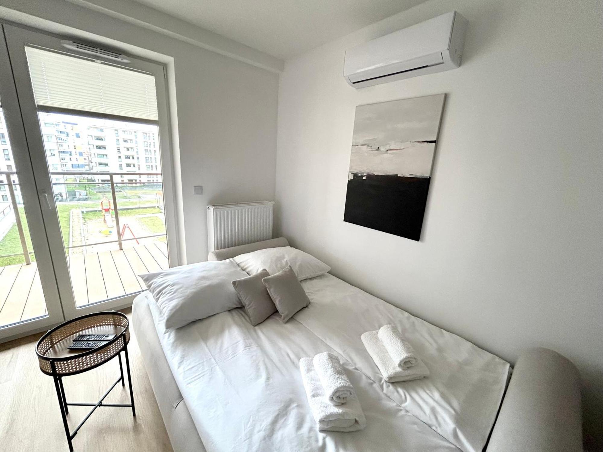 Apartament Lina Koralowa Samodzielne Zameldowanie Self Check-In Lublin Luaran gambar