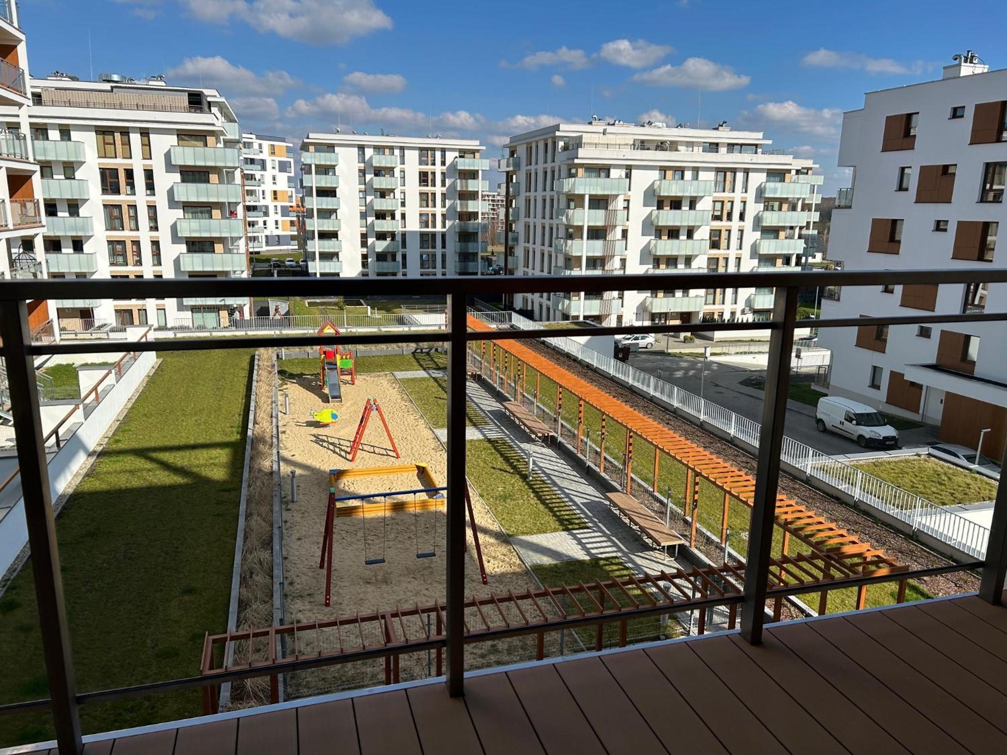 Apartament Lina Koralowa Samodzielne Zameldowanie Self Check-In Lublin Luaran gambar